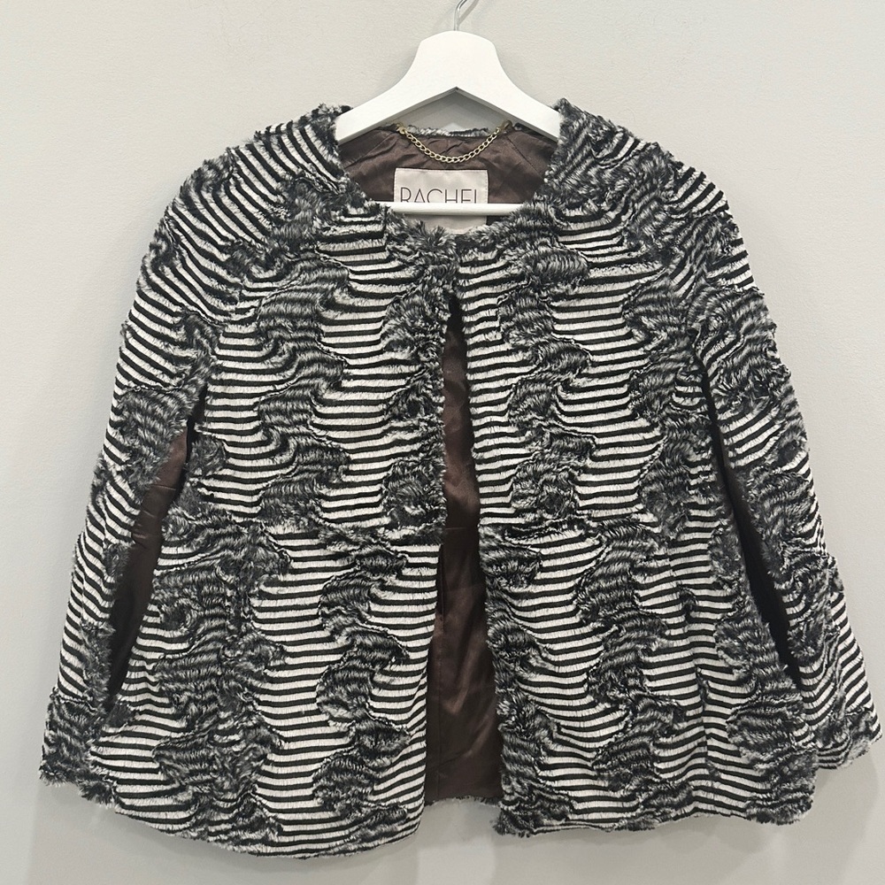 RACHEL Rachel Roy Faux Fur Cape
